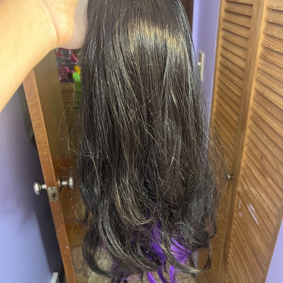 Chelsey smith cosmetics wig main image 5